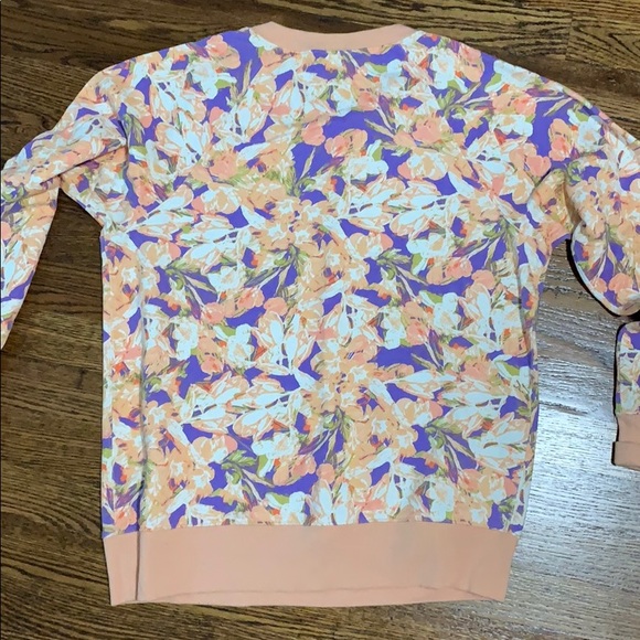 J Crew- crew neck sweater - Picture 4 of 4